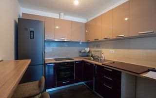 Casa Oradea 4 camere 1100 mp teren panouri si baterie de stocare - Poză 5