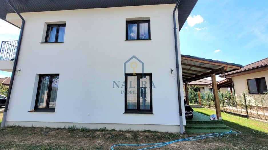 Duplex de vaznzare sat Sasar cartier nou de case spatioase - Poză 1