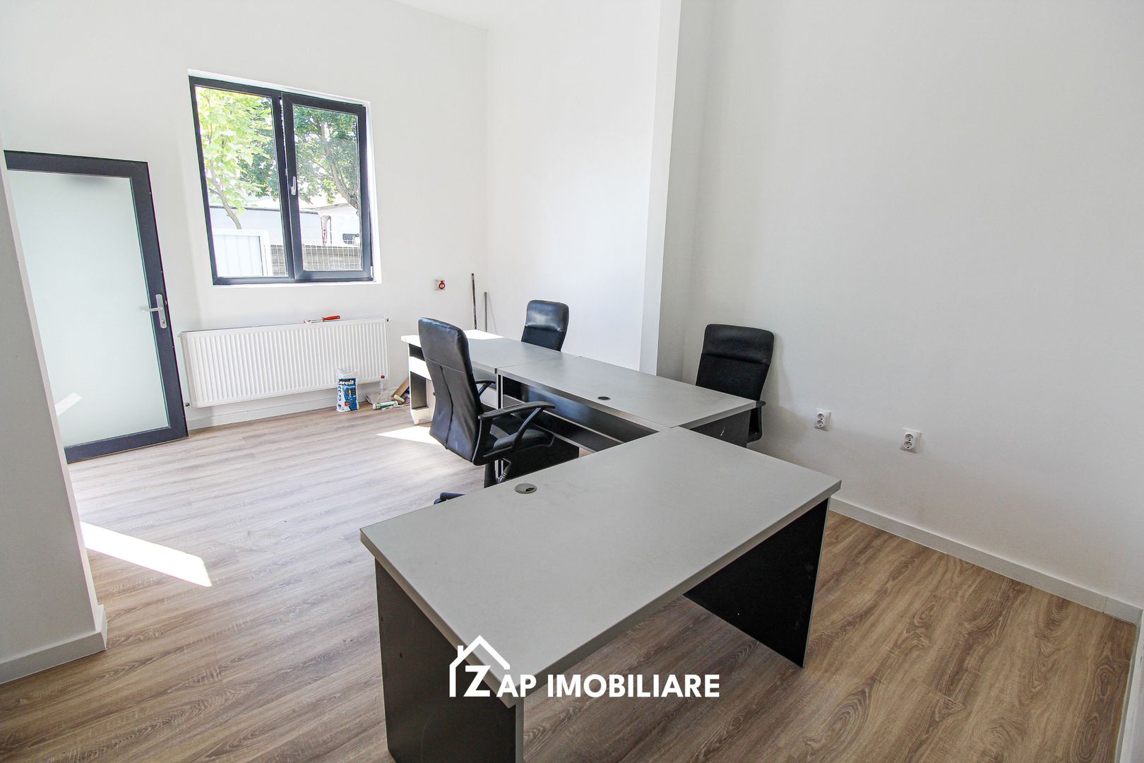 Spatiu birou + Garsoniera + 2 Parcari - Prima inchiriere - Poză 4