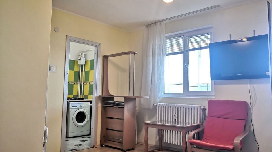 Garsoniera Piata Victoriei - Poză 1