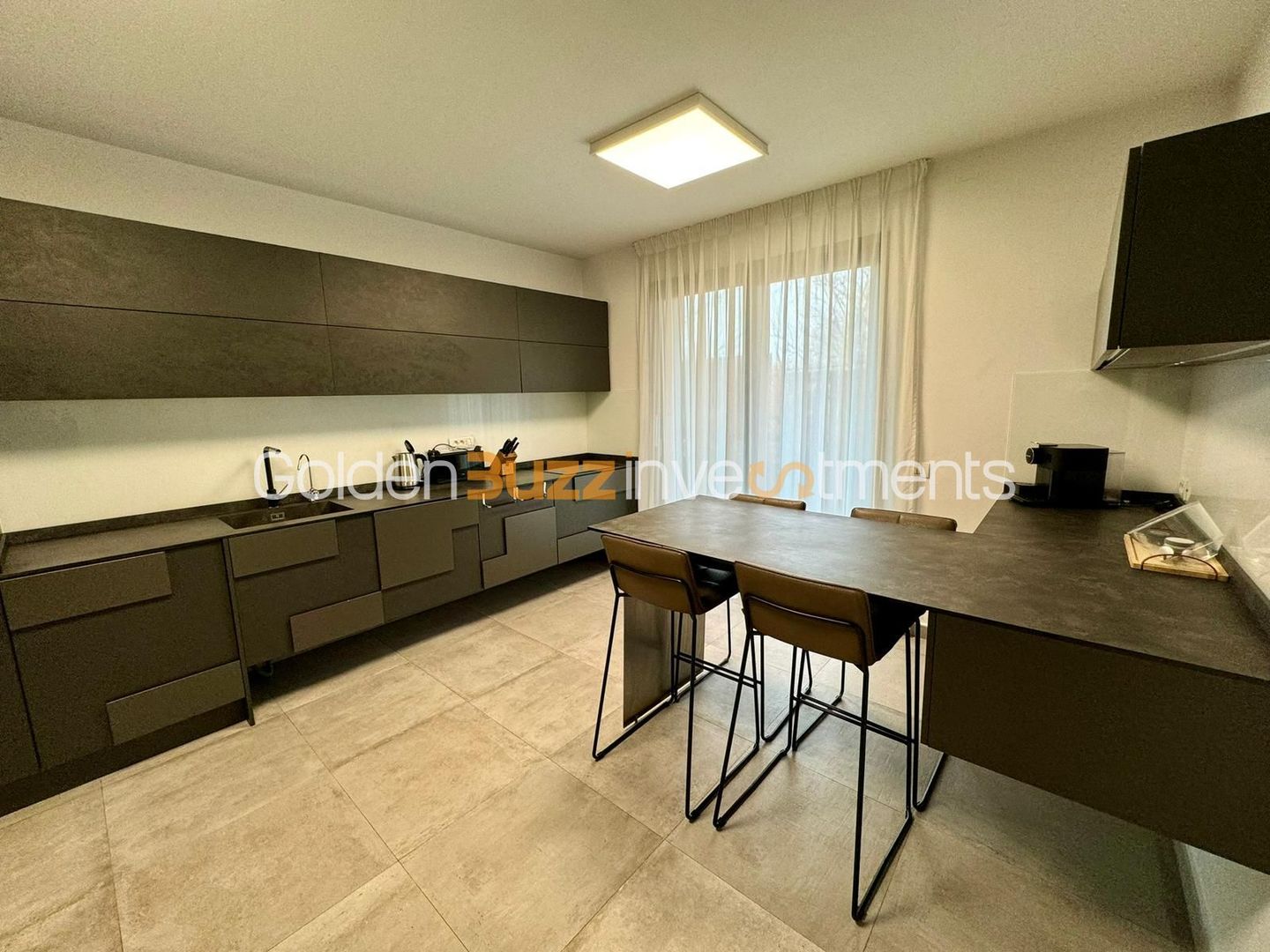 Vila complex privat Erou  Iancu Nicolae - Poză 6