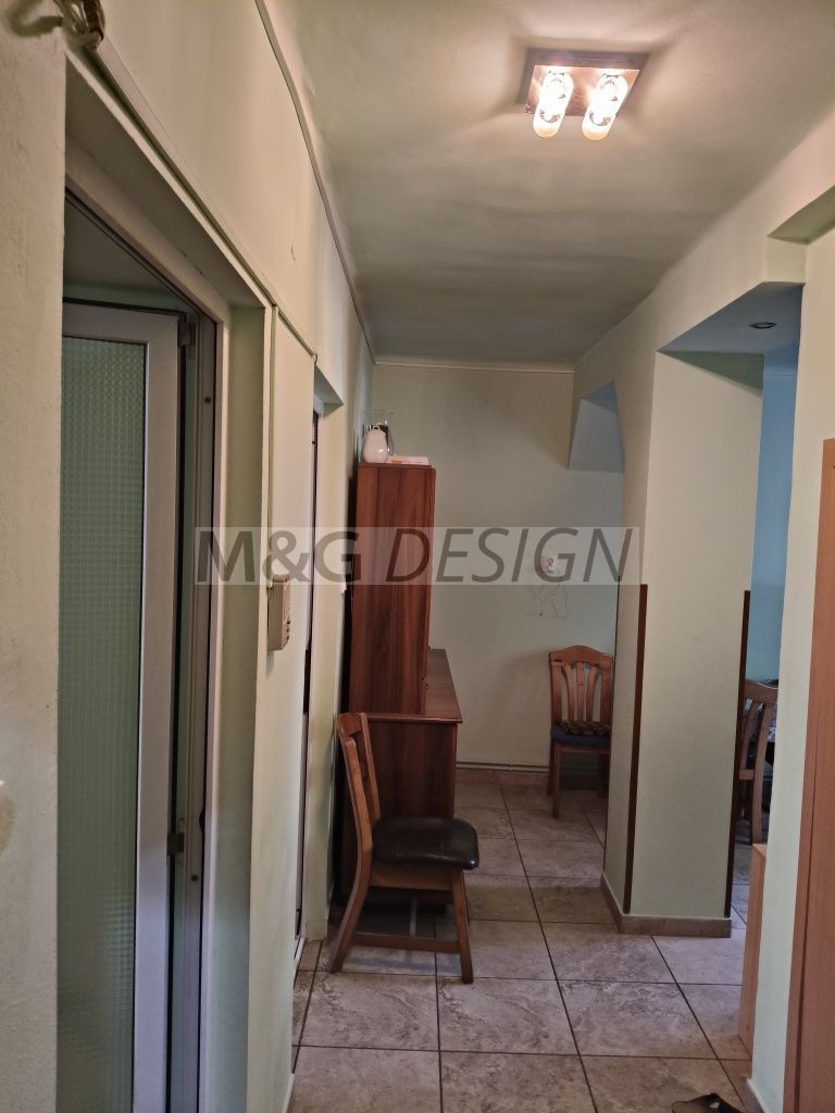 Apartament 2 camere Sagului la parter cu centrala - Poză 6
