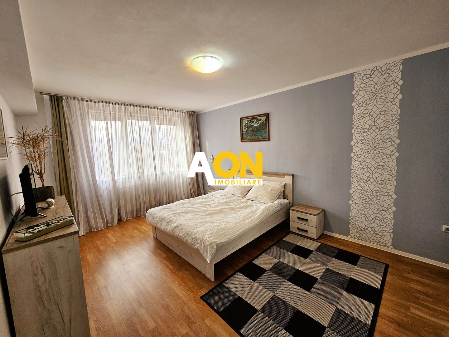 Apartament 2 camere, decomandat, mobilat, utilat, etaj 2, Centru - Poză 1