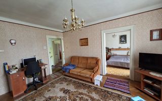 Casa individuala 185 mp utili S + P + E garaj si teren 777 mp Central - Poză 7