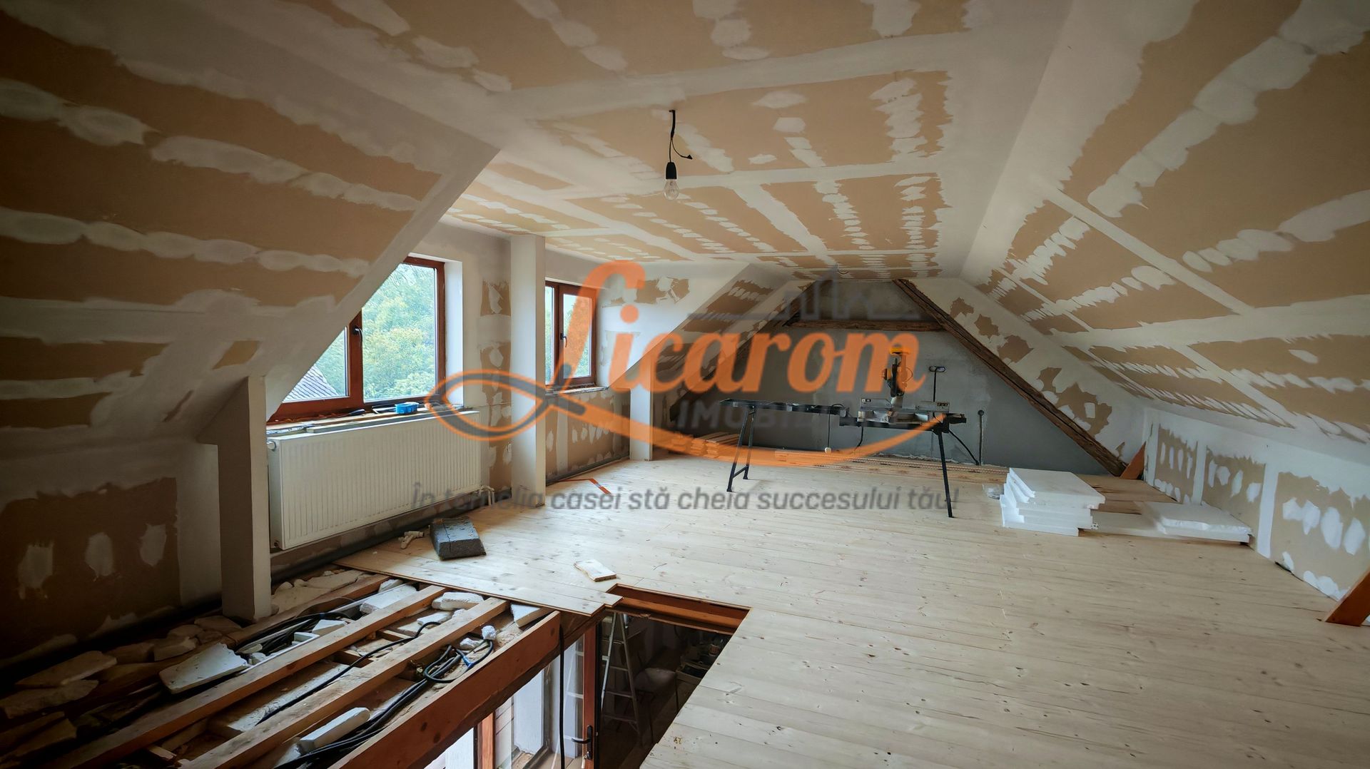 CASA SASEASCA comuna VULCAN,zona foarte buna,teren 3000 mp - Poză 20