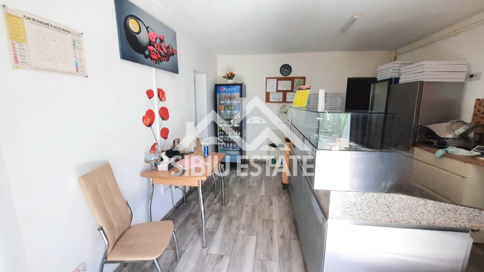 Afacere la cheie, Pizzerie , cartierul Arhitectilor, Sibiu - Poză 3
