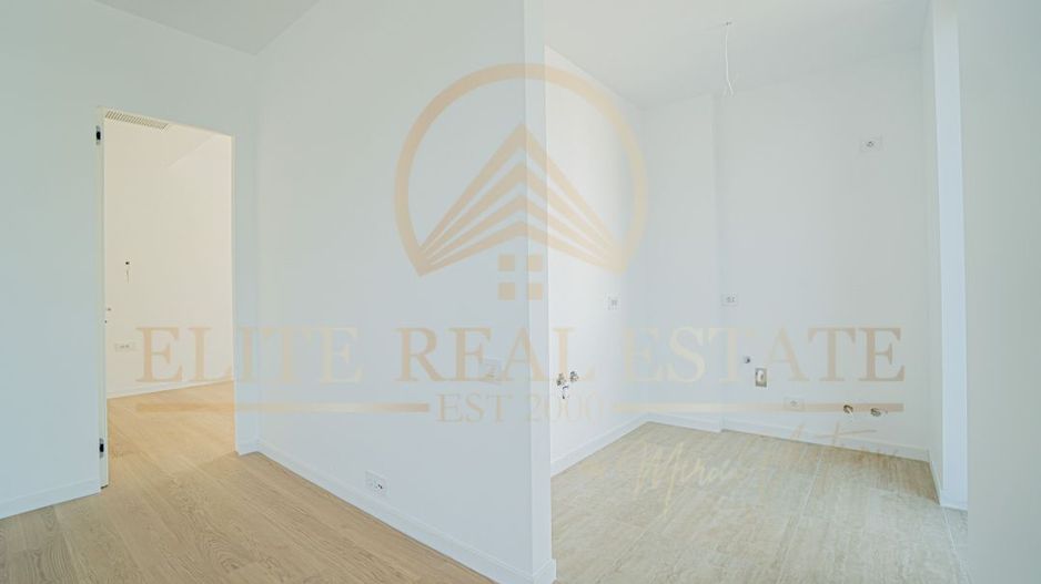 Stațiunea Mamaia - Vânzare apartament cu 2 camere, 2 bai, la 2 pasi de mare. - Poză 6