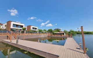 Reședință de lux cu vedere la Lacul Snagov | Ponton & loc de acostare - Poză 8