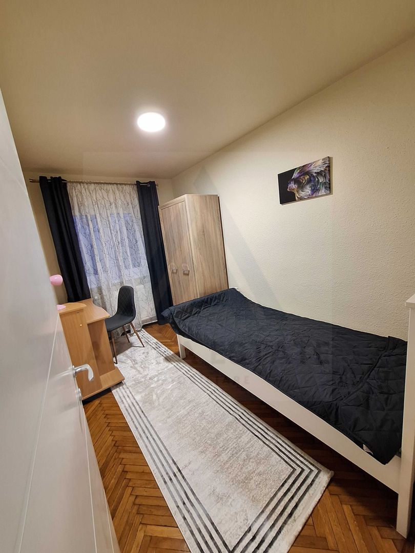 Apartament 3 camere mobilat si utilat modern parter zona Sub Arini - Poză 6