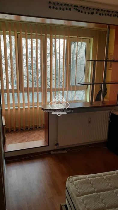 Apartament 3 camere decomandat de vanzare in zona Aparatorii Patriei - Poză 2