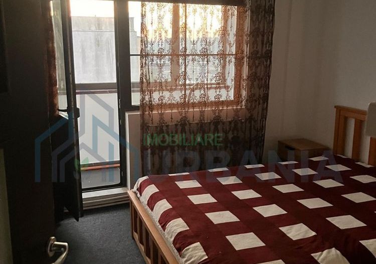 Apartament renovat, decomandat, 3 camere, de închiriat în Iași - Poză 5