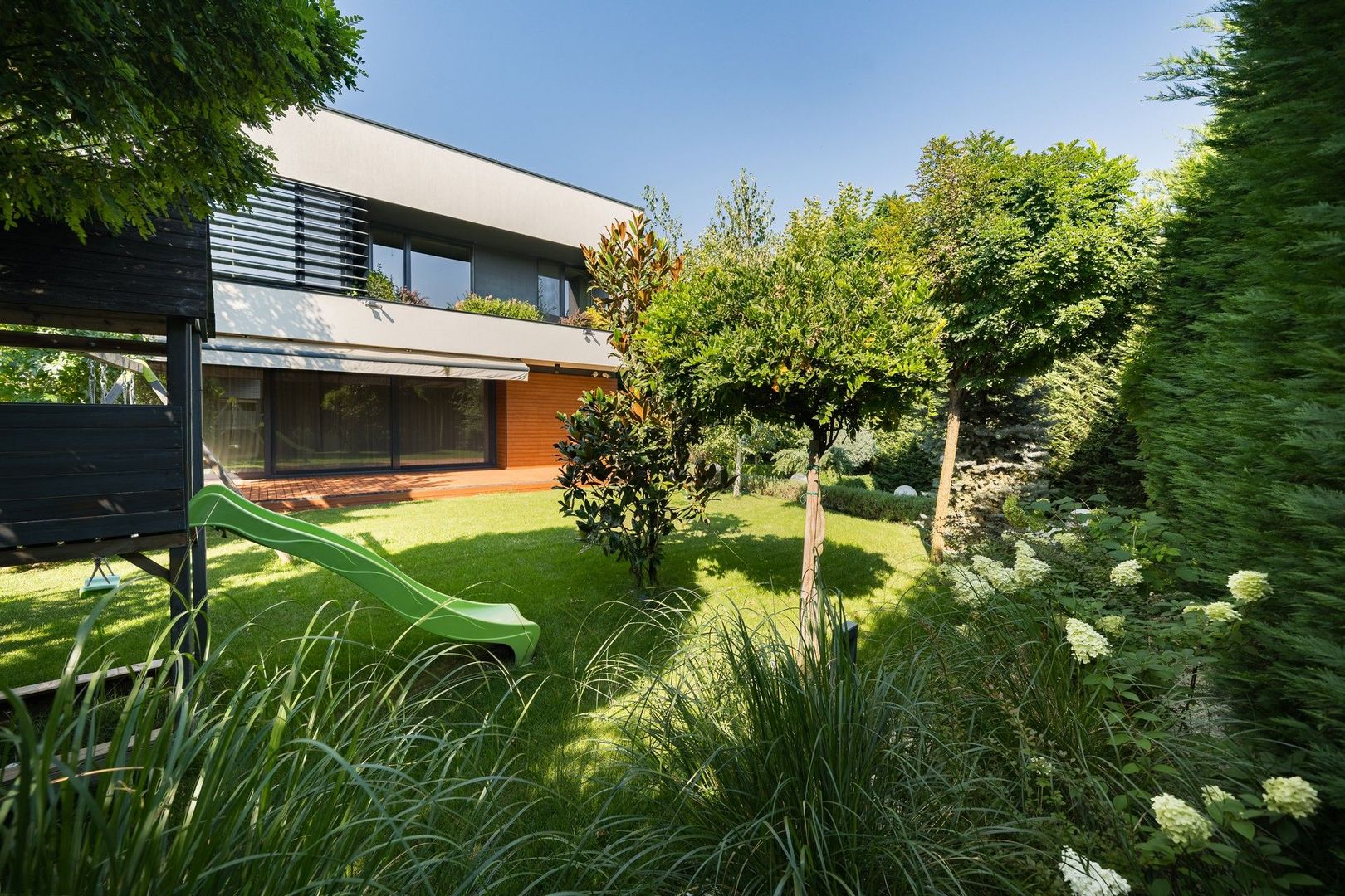 Vila cu 6 camere in Amber Gardens - Poză 1
