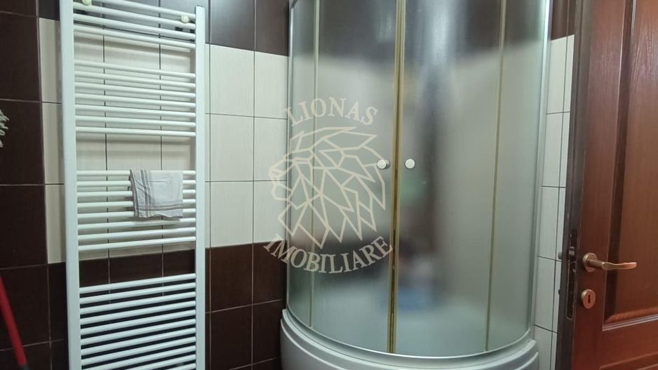 Apartament 4 camere - finisat- lift nou- Zona A.Muresanu- Ocazie! - Poză 8