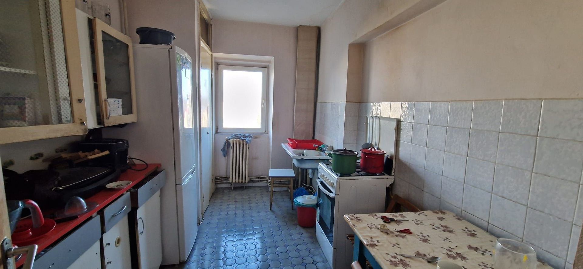 Apartament 3 camere dec 72 mp Bld. Independentei 179000 euro - Poză 1