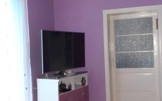 Casă Terezian I Garaj și vecinătate liniștită  I Terezian - Poză 6