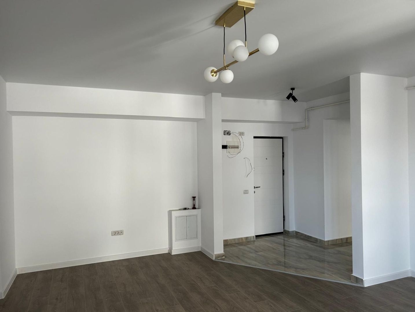 Apartament nemobilat 13 septembrie - Poză 1