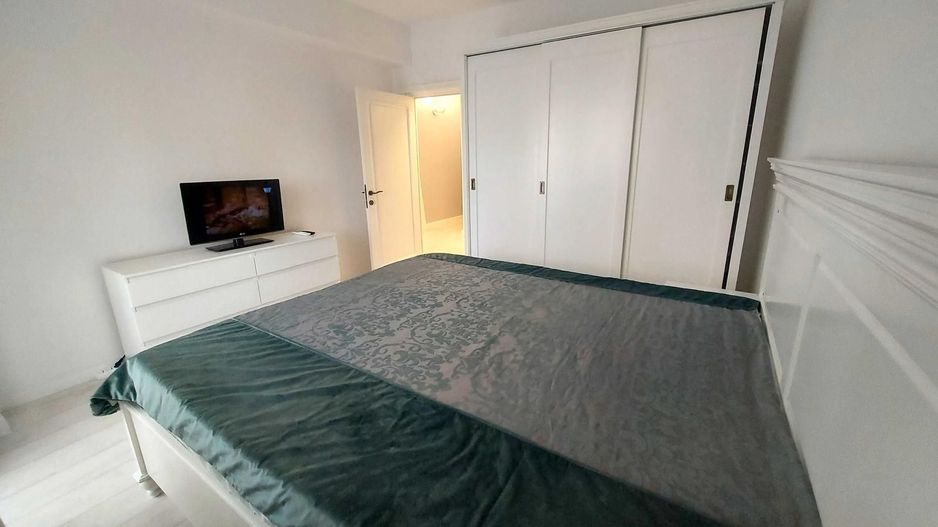 AP. 2 CAMERE PIATA SUDULUI, PARCARE, BLOC NOU, CENTRALA, METROU 12 MIN - Poză 3