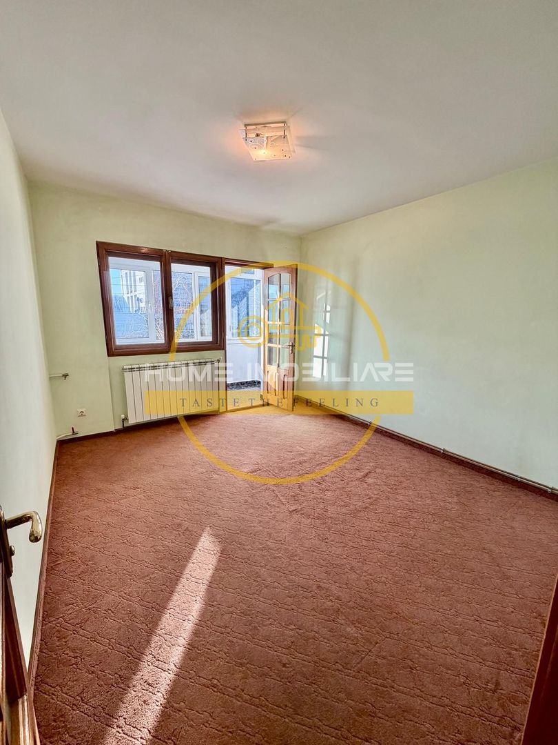 Apartament cu 3 camere / 75mp / in zona Podu Ros- 1001 Articole - Poză 4