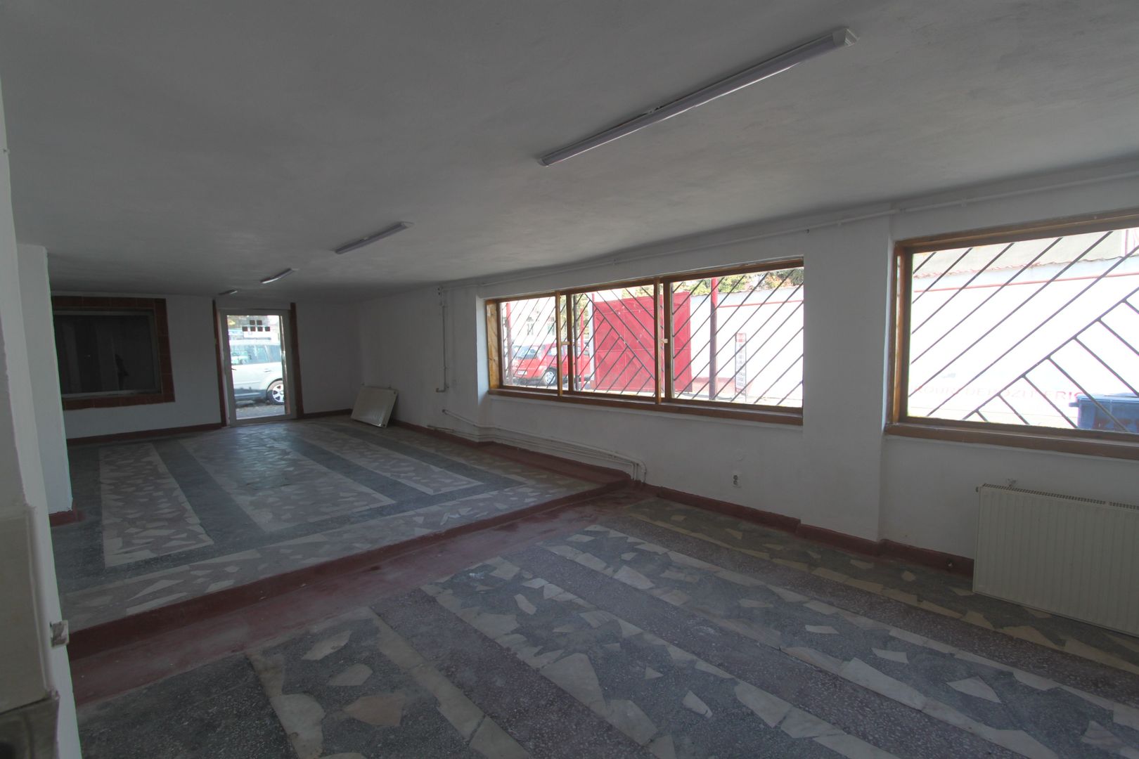 Spațiu comercial - 58 mp de închiriat -  Badea Cartan - Poză 10