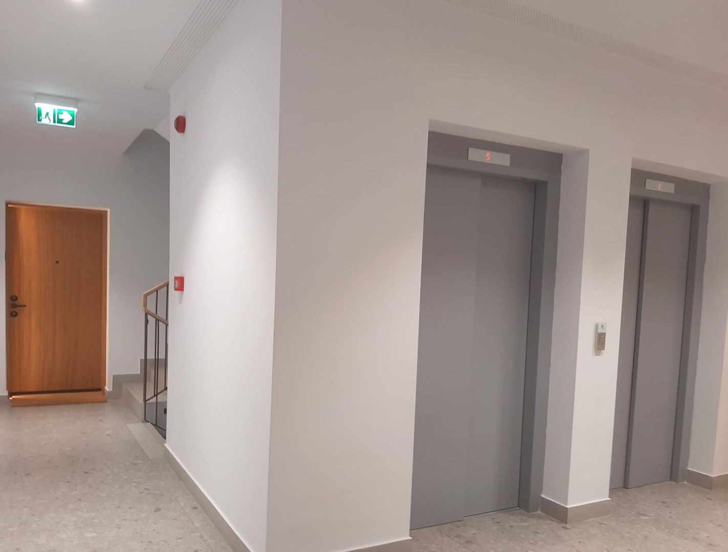 Apartament premium cu 3 camere terasă generoasă și vedere liberă  Escape Syner - Poză 19