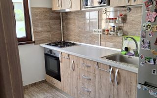 Apartament 2 camere Etj1, decomandat, loc de parcare Inclus in pret - Poză 7
