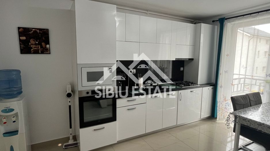 Apartament 2 camere modern, balcon 7 mp, parcare ,Șelimbăr Brana - Poză 4
