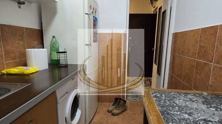 Apartament 1 cameră, 32 mp, balcon închis, complet mobilat - Poză 3