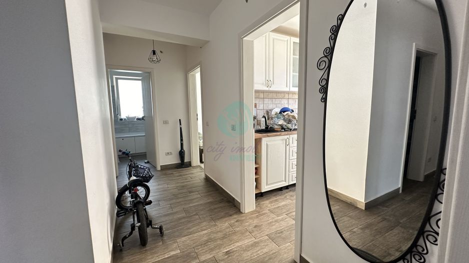 3 camere spatioase intr-un complex Apollo - Poză 13