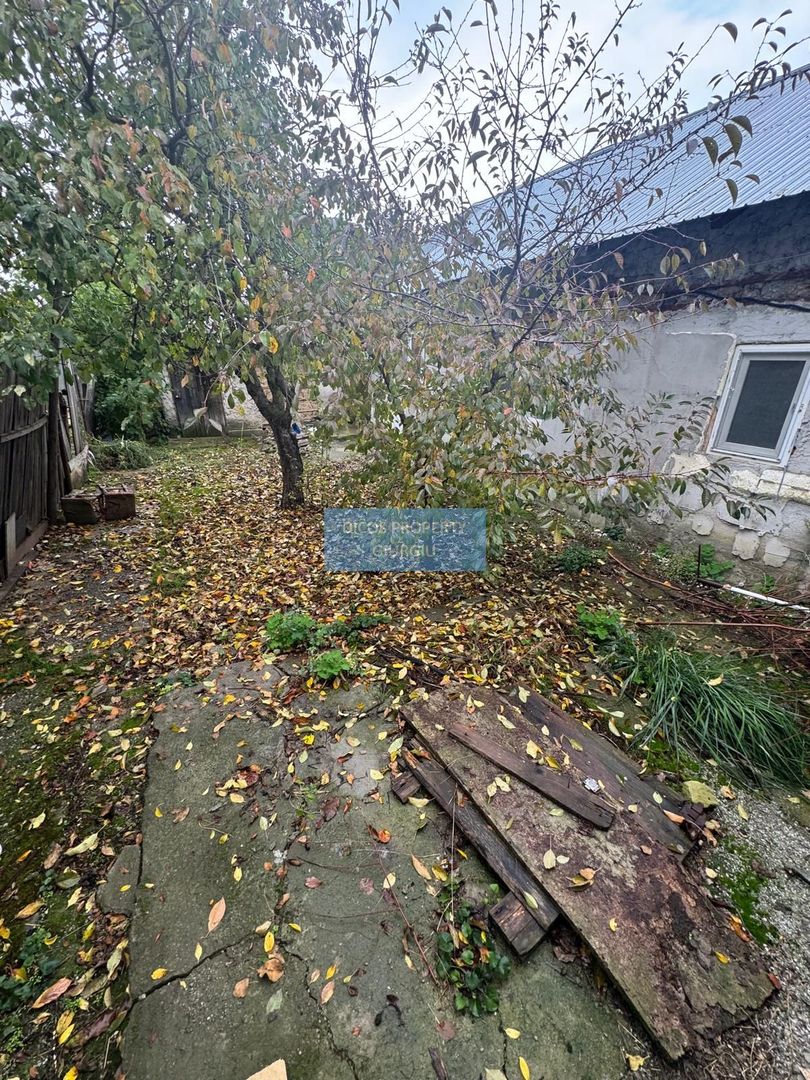 Casă de vânzare pe strada Sabarului - Poză 13