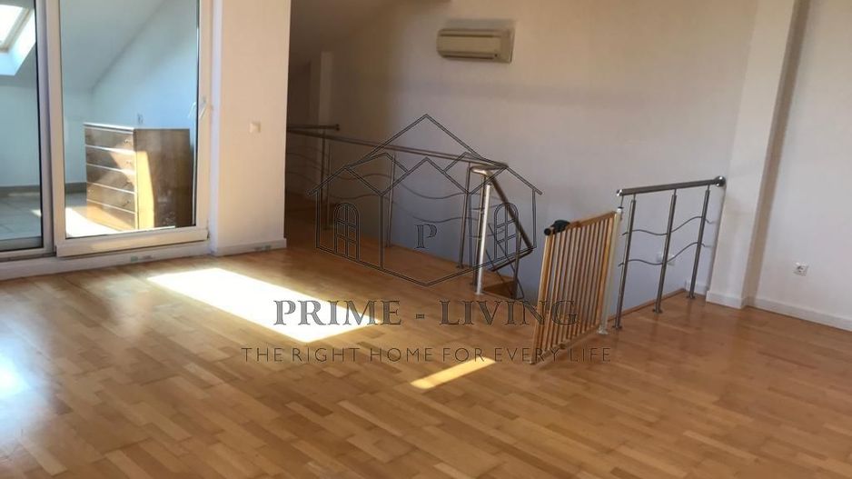 VILA CU 4 DORMITOARE IN COMPLEX REZIDENTIAL - Poză 5