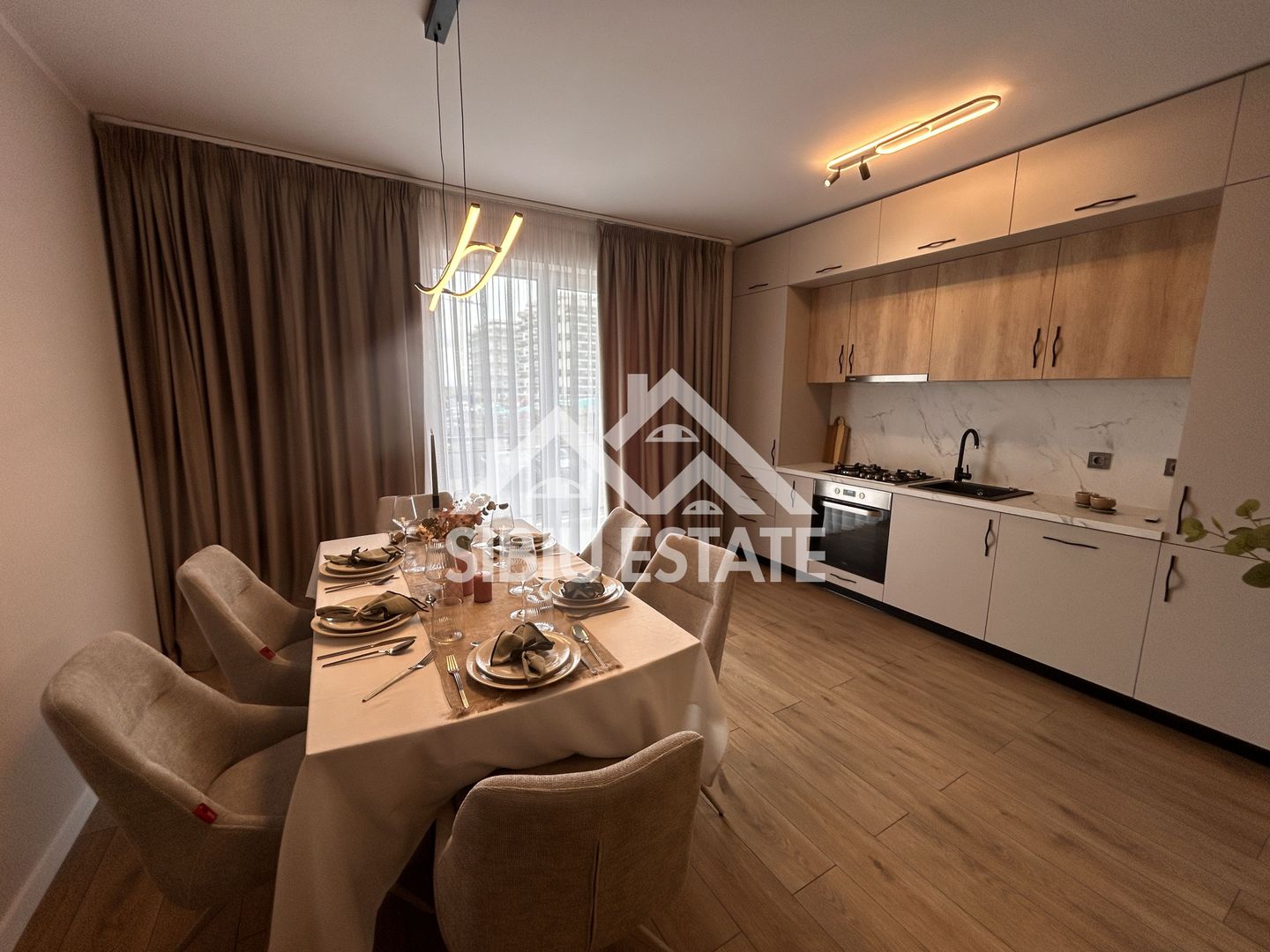 Penthouse - langa Shopping City Sibiu - Comision 0 - Poză 1
