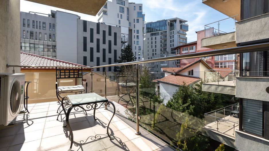 Apartament cu 3 camere, loc parcare, Herastrau - NORTH AREA LAKE VIEW - Poză 21