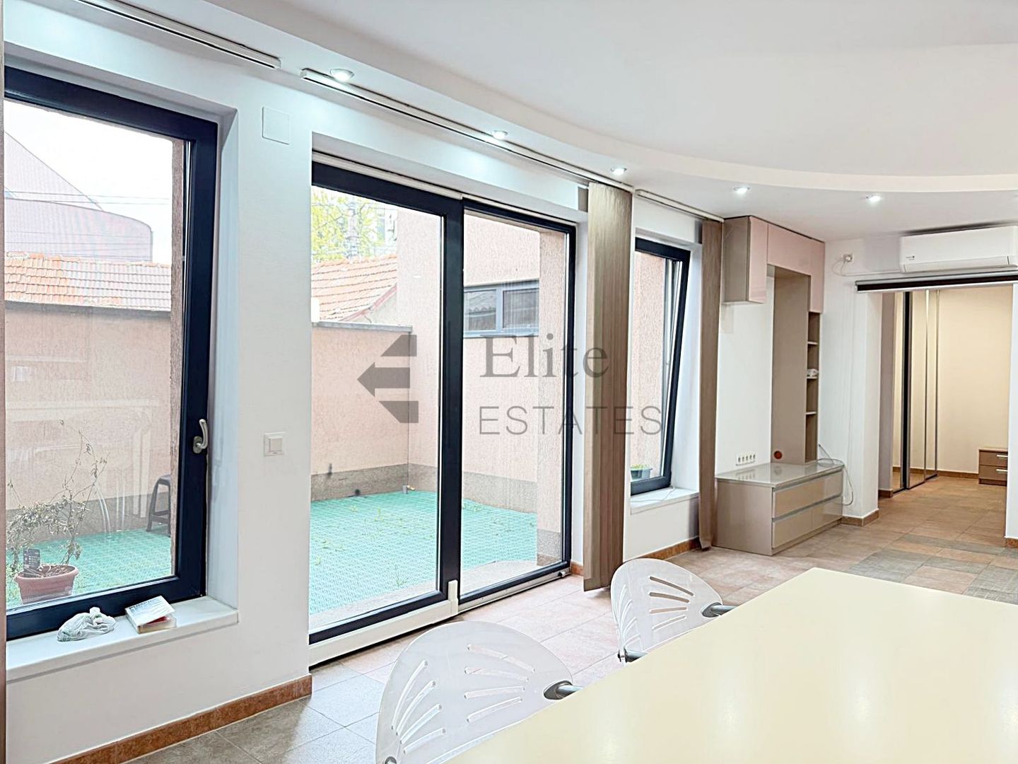 Apartament 4 camere Central Oradea | Garaj si Terasa - Poză 4