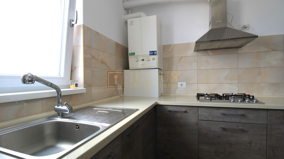 Vedere panoramica; loc parcare inclus; 2 bai/2dormitoare. - Poză 9