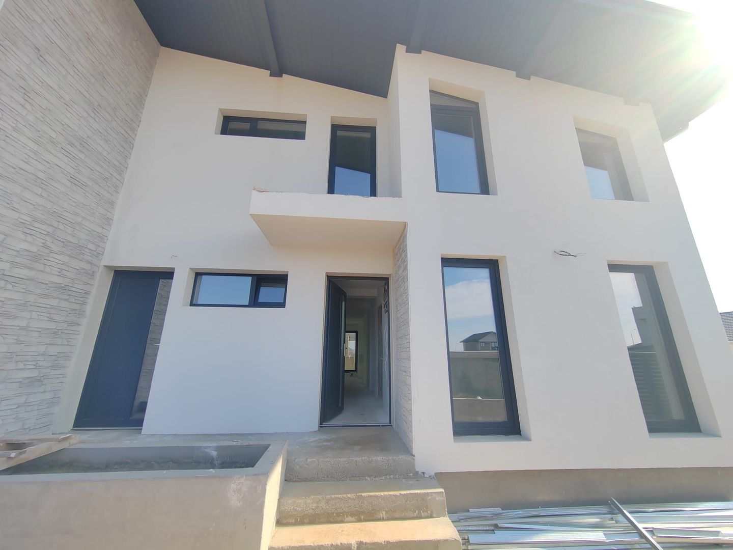 Pantelimon vila individuala ,piscina super constructie - Poză 1