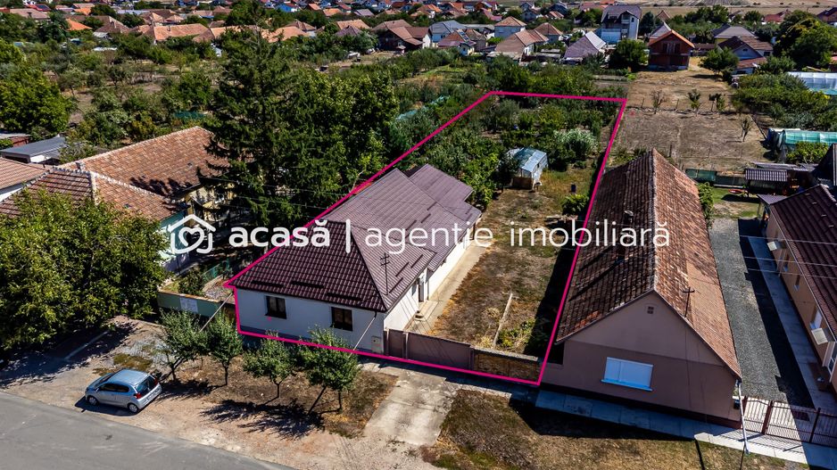 Casa 4 camere - Teren 1603mp - Livada, Arad - COMISION 0% - Poză 1