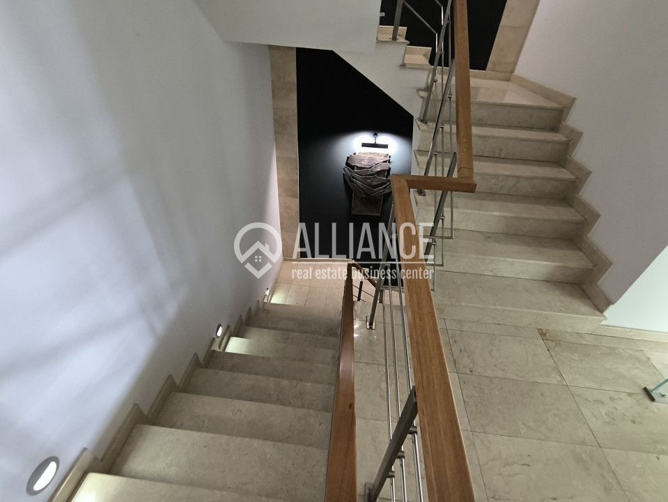 GARA BCR - Birouri de lux , cu utilitati incluse ! - Poză 12