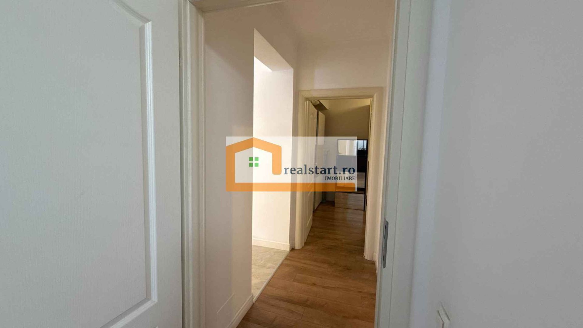 Baneasa, I. Ionescu de la Brad, lift, curte proprie22mp, parcare - Poză 22