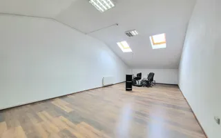 Clădire de birouri in Brasov - Poză 13