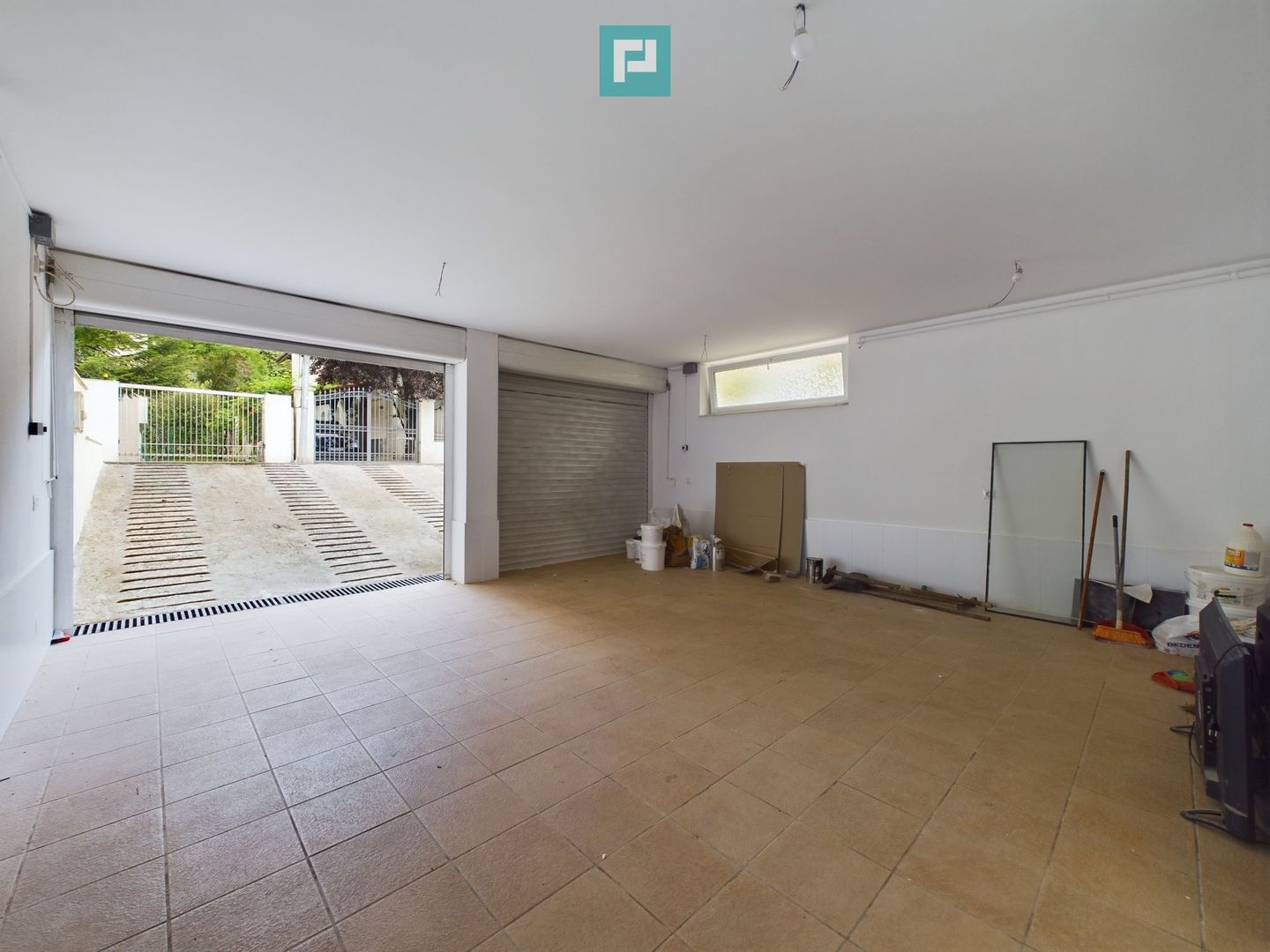 Vilă pe Șoseaua Nordului- Pretabilă pt. Locuit/Activitate Comercială - Poză 7