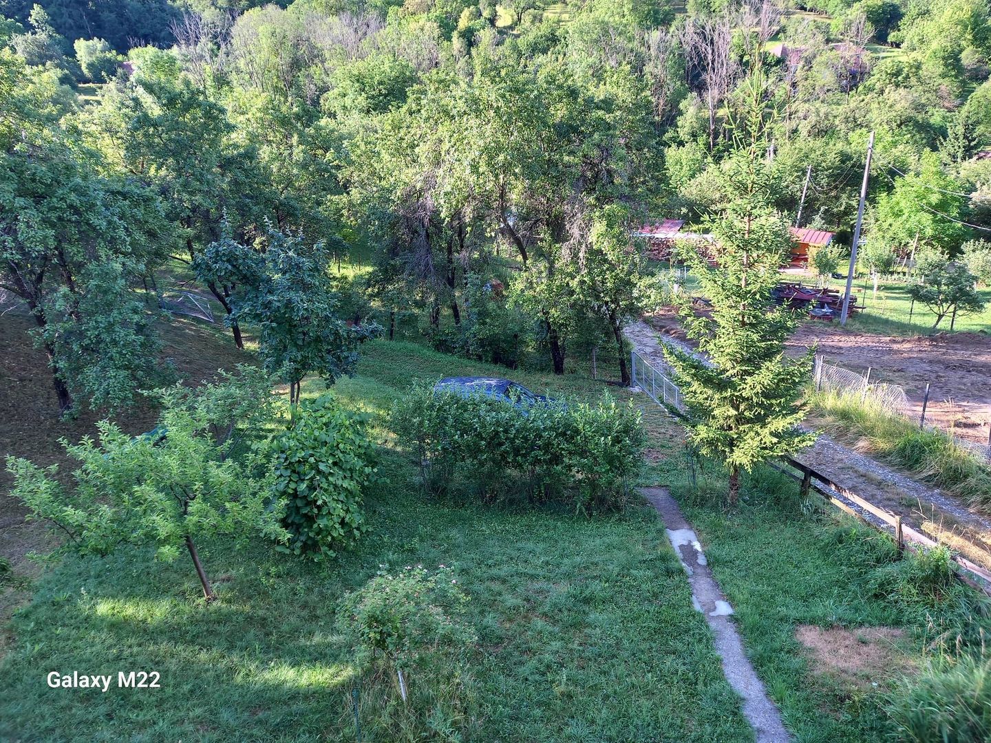 Bran, casa de vacanta + teren , Zona Club Vila Bran - Poză 9