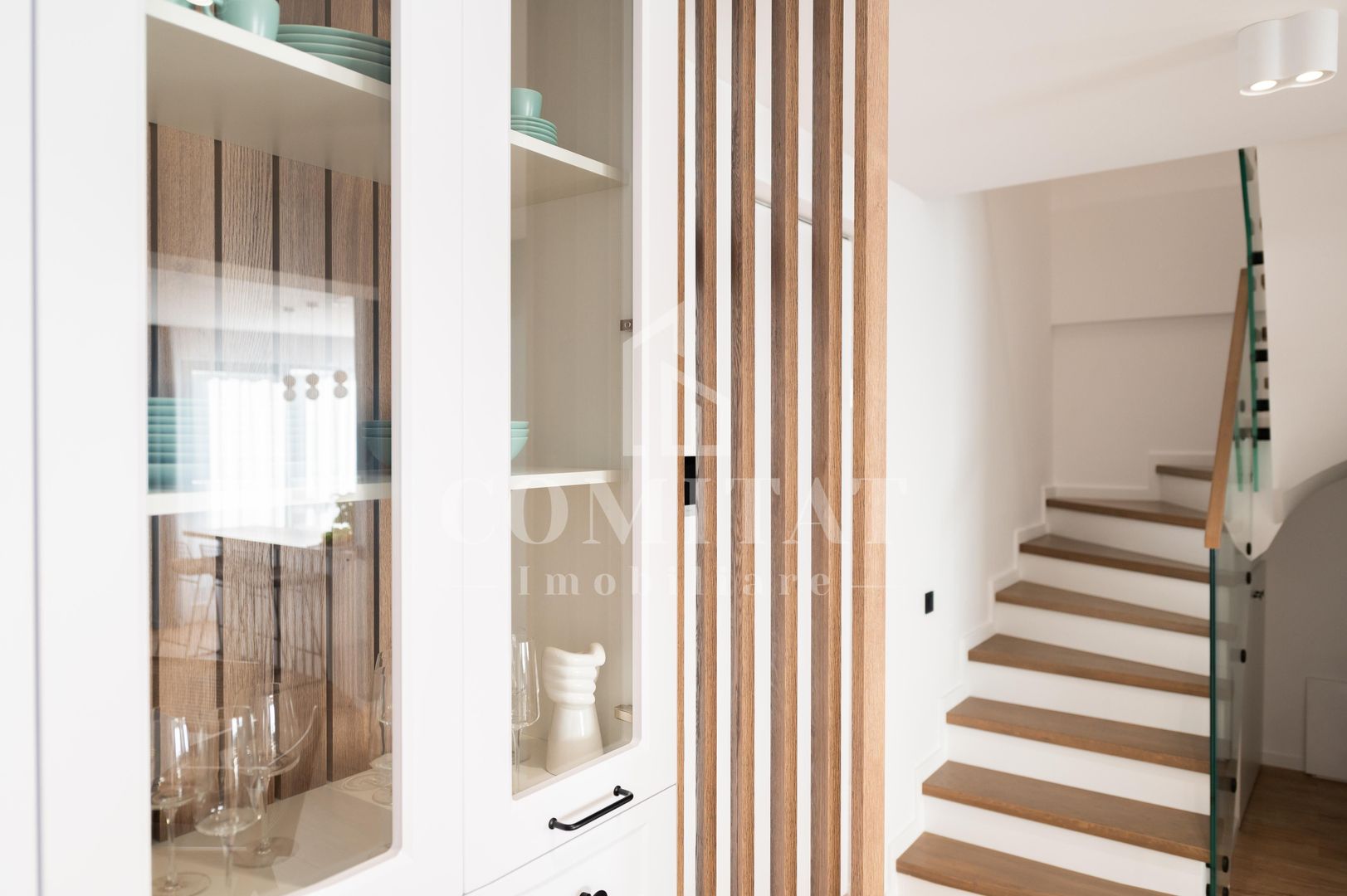 Apartament ultrafinisat la cheie pe 2 niveluri Zorilor - Poză 6