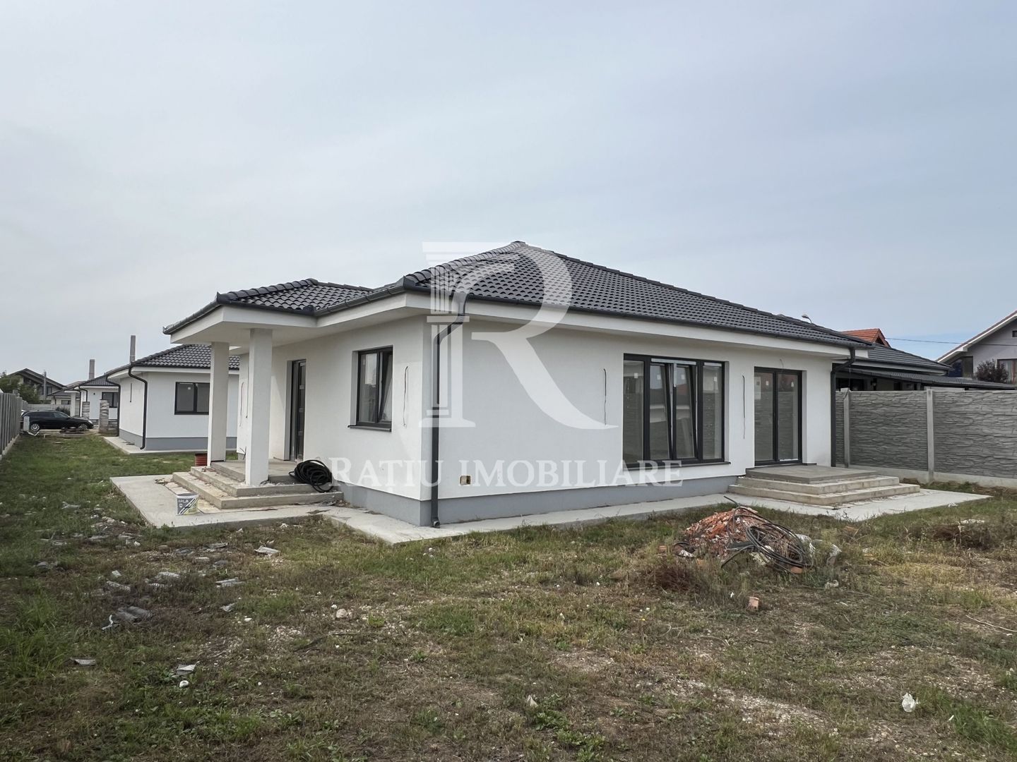 Casă cu 4 camere semifinisată de vânzare | Oncea | Oradea - Poză 1