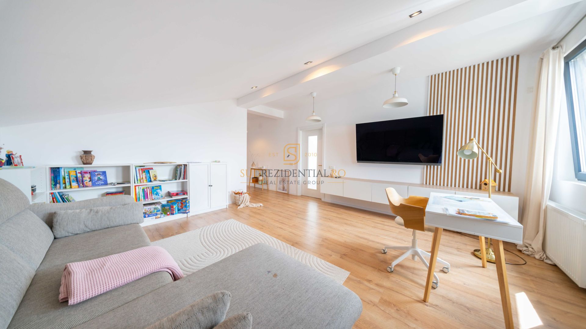 Casa Individuala de vanzare - Comuna Berceni - Complet mobilata - Poză 17