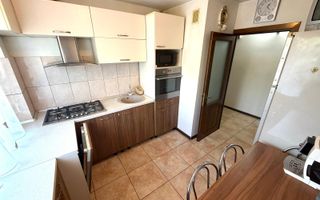 Apartament 3 camere Rovine Profi Etaj 1 66mp teava de gaze - Poză 3