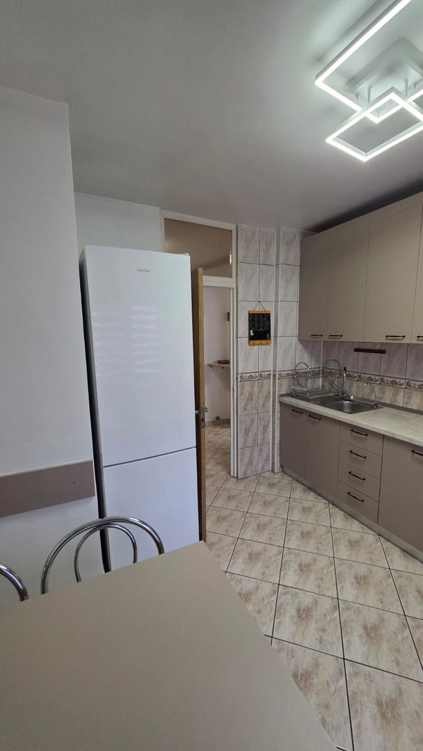 Apartament cu 3 camere cu loc de parcare inclus 13 Septembrie - Poză 16