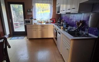 Vila de vanzare cu 7 camere in cartierul Grigorescu - Poză 4