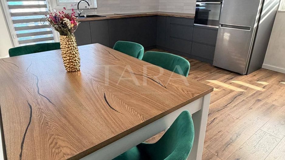 3 Camere Premium cu Terasă de 36 mp și 2 Garaje – Floresti. - Poză 3