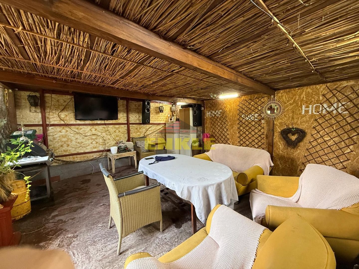 De vanzare apartament + teren generos în apropiere - Poză 16