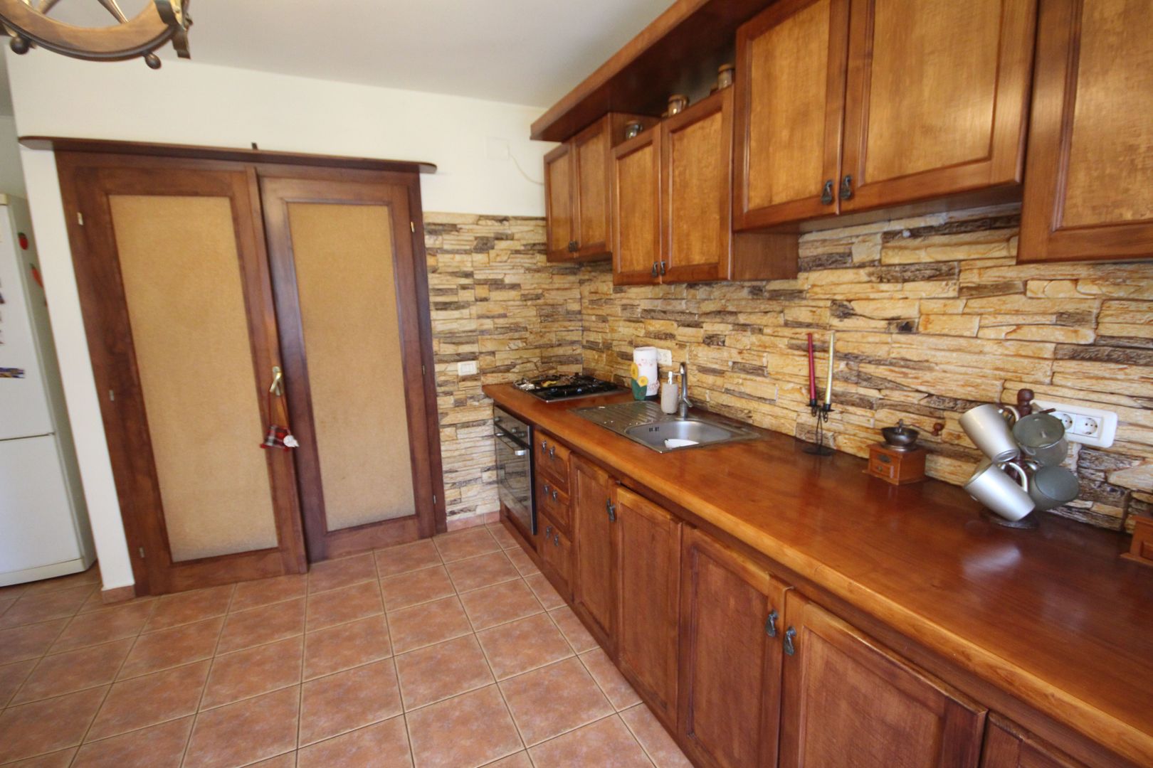 Casa individuala, ideala pentru o familie - Poză 21